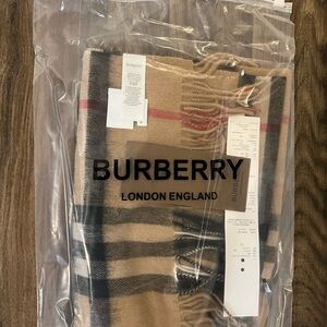 Burberry London tan & brown cashmere scarf
